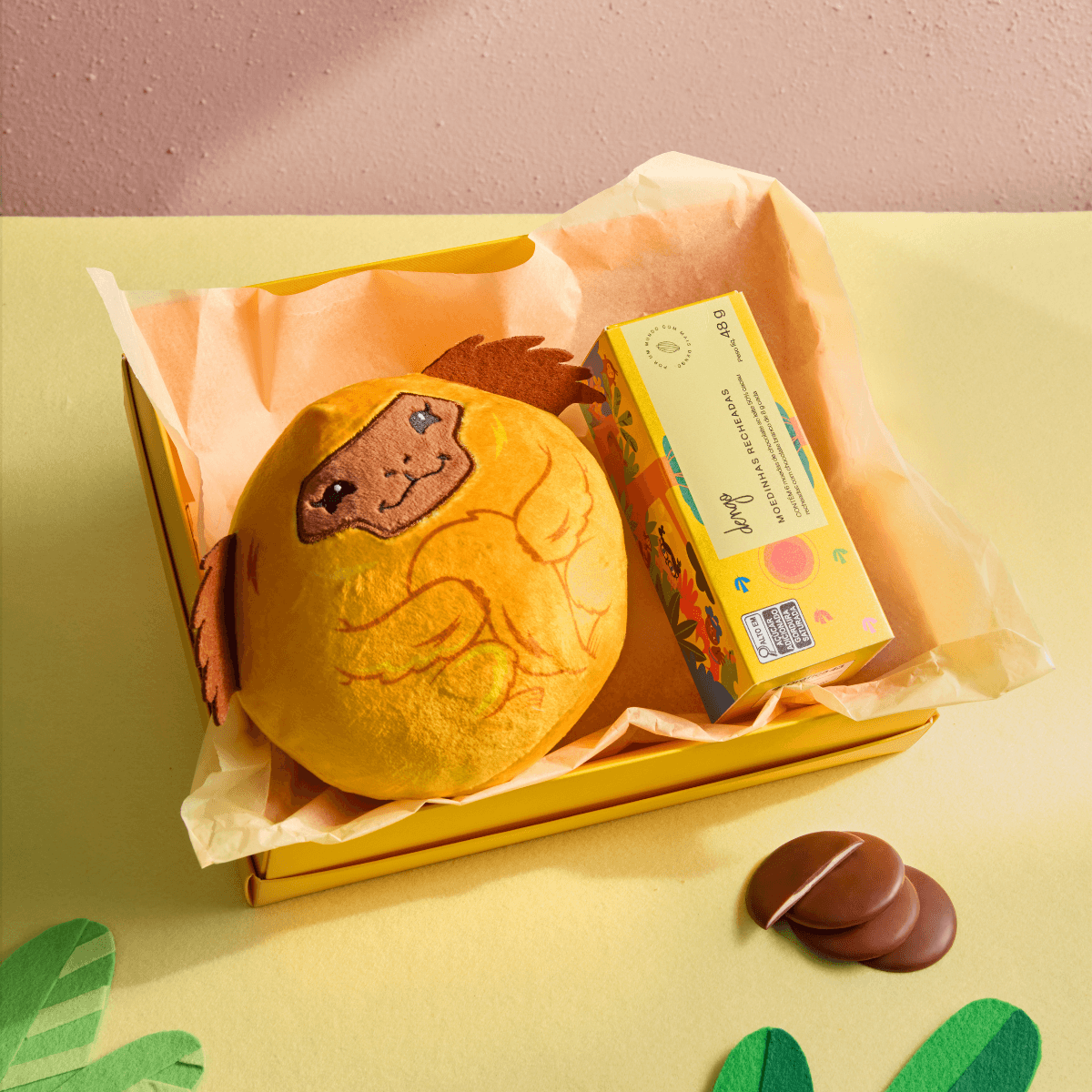 Kit Pelúcia Mico e Moedinhas de Chocolates