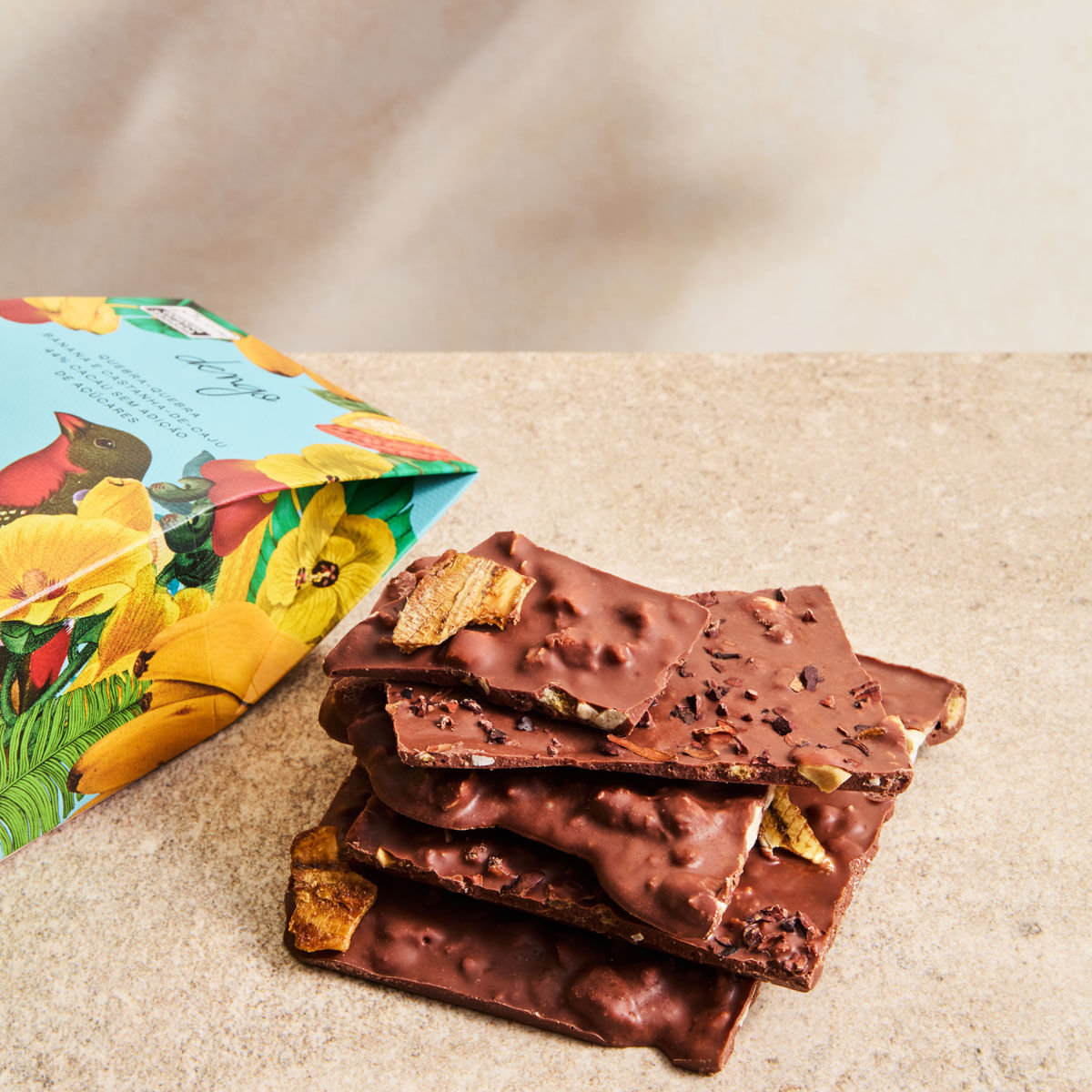 Chocolate Quebra-Quebra de Banana com Castanha de Caju Sem Adição de Açúcares | 200g - Foto 2